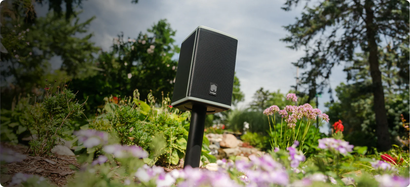 A Tom's Guide In-Depth Review of the lodge Solar Speaker 4